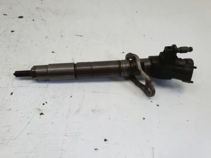 Volvo S80 II V70 III S40 II V60 XC60 2.4 D5 WTRYSKIWACZ wtrysk 0445116016