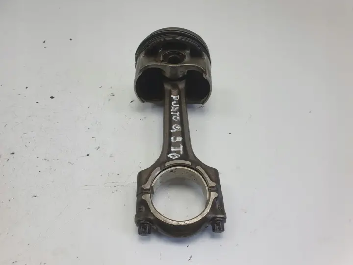 Fiat Punto 0.9 T TwinAir TŁOK KORBOWÓD