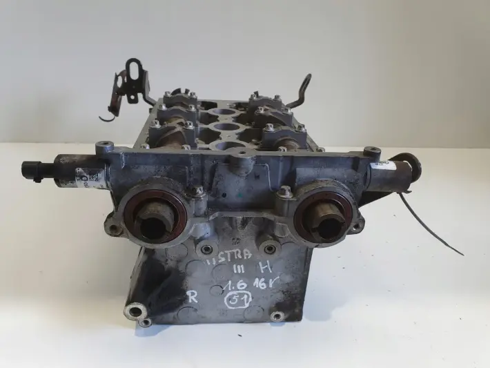 Opel Zafira B Astra J 1.6 16V A16XER GŁOWICA CYLINDRÓW 55559340