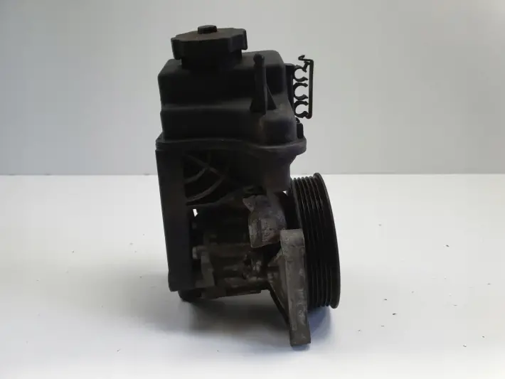 Mercedes Sprinter 906 2.2 CDI POMPA WSPOMAGANIA A0064667801