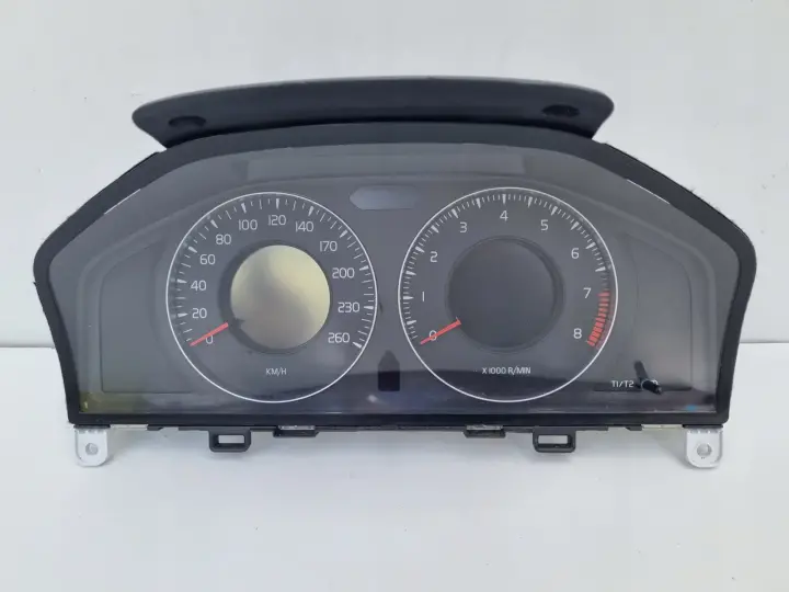 Volvo S80 II V70 III XC70 II 2.0 16V LICZNIK ZEGARY Europa 30786622AB