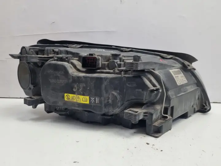 Volvo S80 II V70 III XENON PRZEDNIA LAMPA LEWA lewy przód EUROPA 31214347
