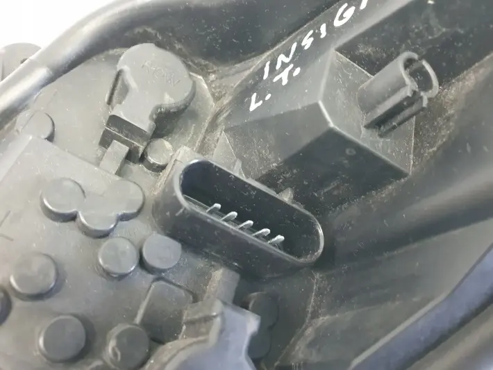 Opel Insignia A 08-13r HB WKŁAD TYLNEJ LAMPY lewy tył kierowcy