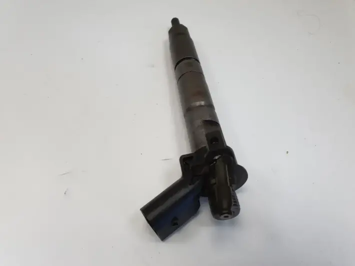 BMW E87 E90 2.0 D WTRYSKIWACZ wtrysk 0445116001 7797877