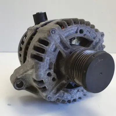 Volvo XC60 2.4 D5 ALTERNATOR 0121615005