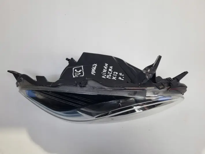 Nissan Micra K12 03-10r PRZEDNIA LAMPA PRAWA PRAWY PRZÓD 26060BG00B