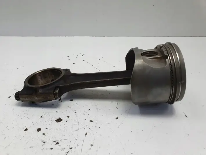 Jaguar XJ IV V 3.2 R6 TŁOK KORBOWÓD NBA1611BA