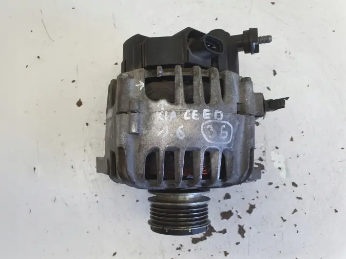 Kia Ceed 1.6 CRDI ALTERNATOR valeo 37300-2A601 120A