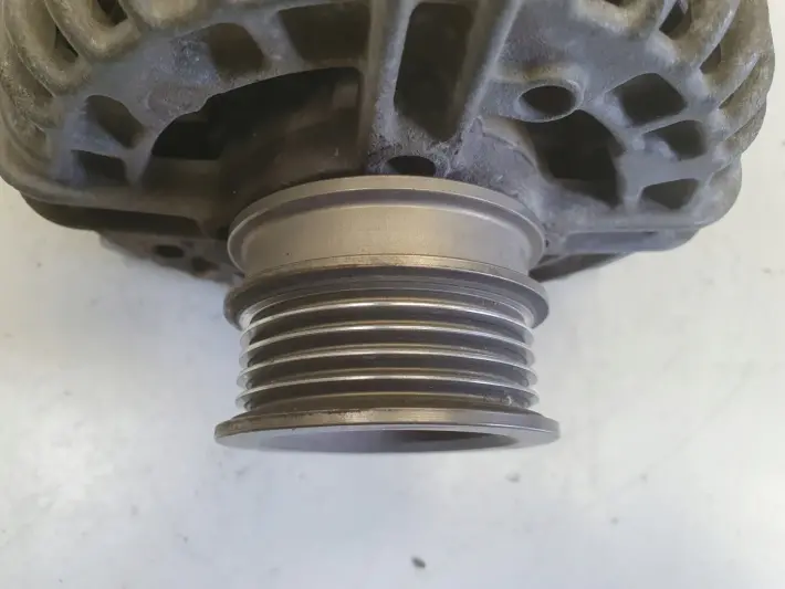 Opel Meriva A 1.6 16V ALTERNATOR 0124425020 ZJ 100A