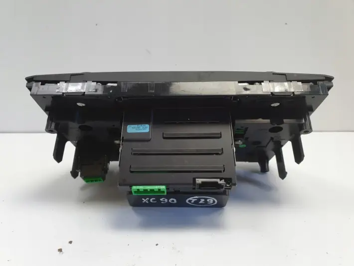 Volvo XC90 I PANEL RADIA Radio CD 30679697