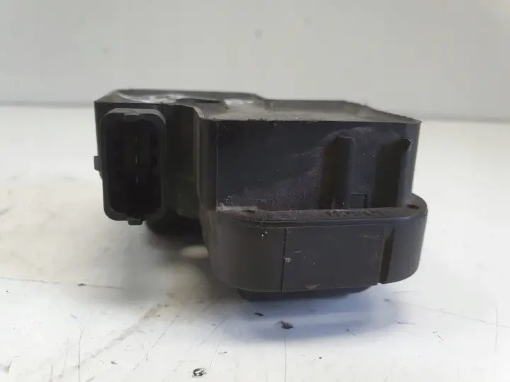 Mercedes W169 1.5 8V CEWKA ZAPŁONOWA A0001587803