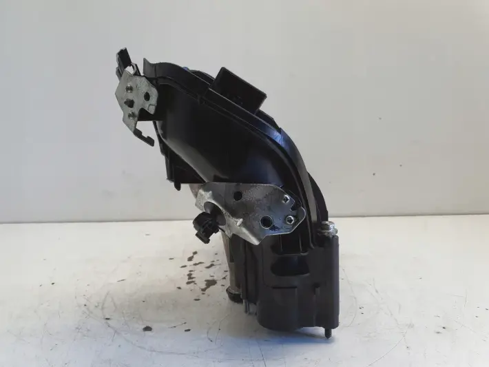 BMW E87 E90 2.0 D KOLEKTOR SSĄCY 7797384 N47D20