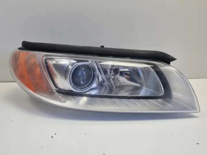 Volvo S80 II V70 III XENON PRZEDNIA LAMPA PRAWA prawy przód KOMPL 31353533