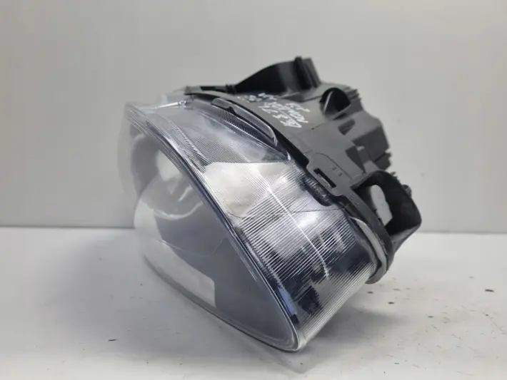 Volvo V60 S60 II LIFT XENON PRZEDNIA LAMPA PRAWA prawy przód 31395903