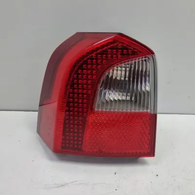 Volvo V70 III XC70 07-13r TYLNIA TYLNA LAMPA LEWA lewy tył LED 30698983