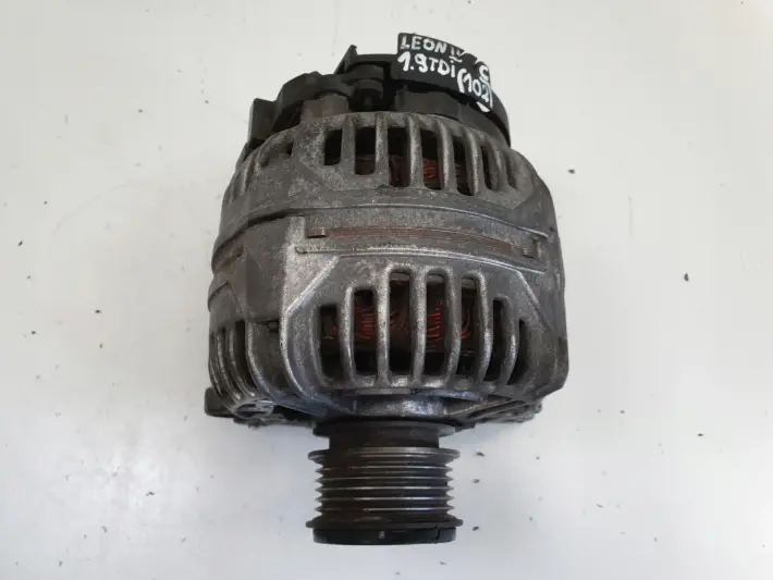 Seat Leon I 1.9 TDI ALTERNATOR bosch 028903028E 120A