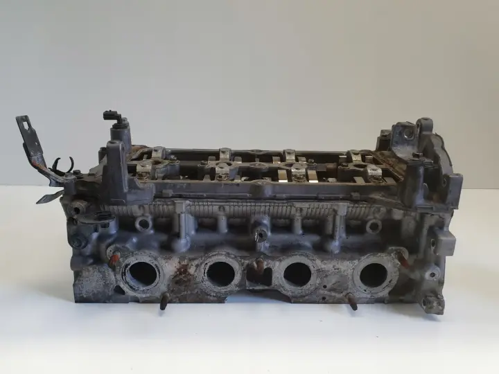 Nissan Qashqai 2.0 16V GŁOWICA CYLINDRÓW wałki