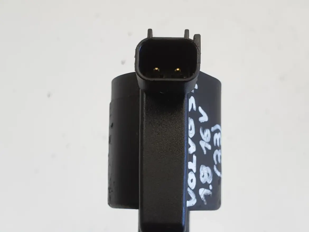 Volvo S40 II V50 1.8 16V CEWKA ZAPŁONOWA 4M5G-12A366-BC