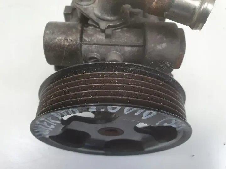 Mitsubishi Lancer VIII 2.0 DID POMPA WSPOMAGANIA oryginał