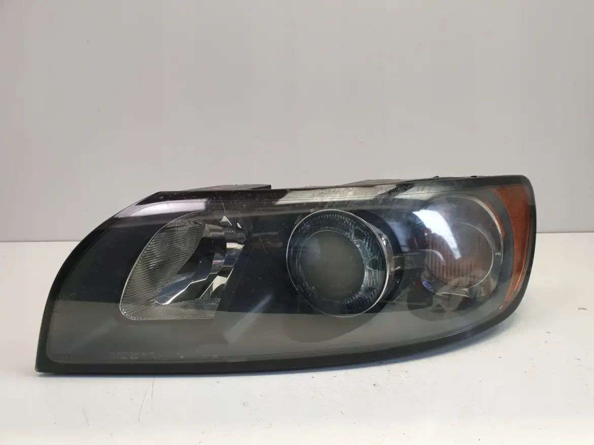 Volvo S40 V50 XENON PRZEDNIA LAMPA LEWA lewy przód