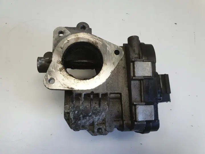 Saab 9-3 1.9 TID 16V PRZEPUSTNICA 55199975
