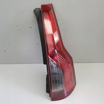 Citroen C4 Grand Picasso I 06-13r TYLNA TYLNIA LAMPA PRAWA PRAWY TYŁ