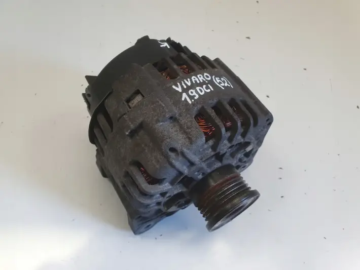 Opel Vivaro 1.9 DCI ALTERNATOR 8200086130 valeo 125A
