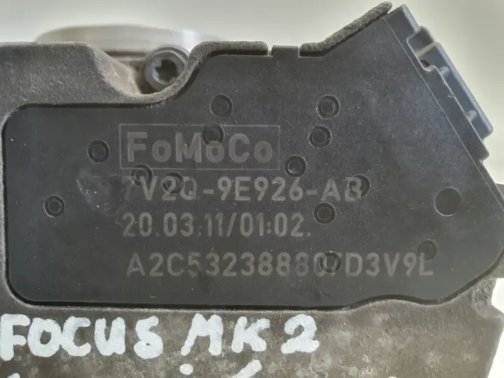 Ford Focus MK2 II 1.6 TDCI PRZEPUSTNICA 7V2Q-9E926-AB