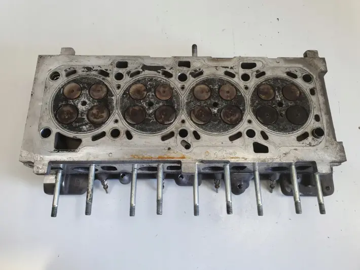 Opel Vectra C 1.9 CDTI GŁOWICA CYLINDRÓW 55565883