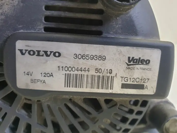 Volvo S40 II V50 C30 1.6 D ALTERNATOR 30659389