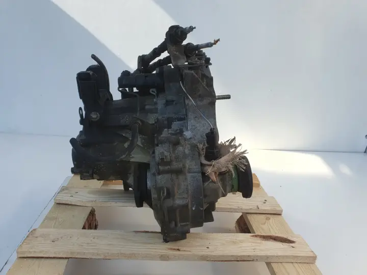 Skoda Fabia I 1.4 MPI SKRZYNIA BIEGÓW manualna FNK manual