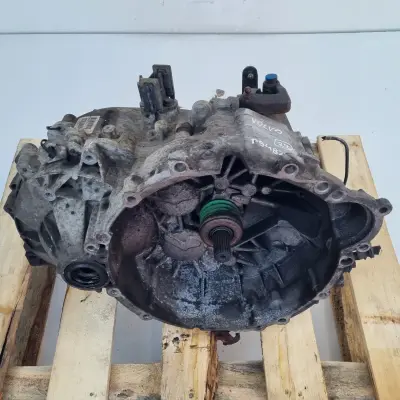 Volvo S60 V70 II 2.4 SKRZYNIA BIEGÓW manualna MANUAL P9482234