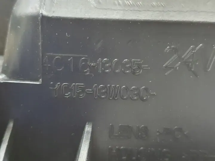 Ford Transit Mk6 00-06 PRZEDNIA LAMPA LEWA lewy przód anglik 4C16-13035