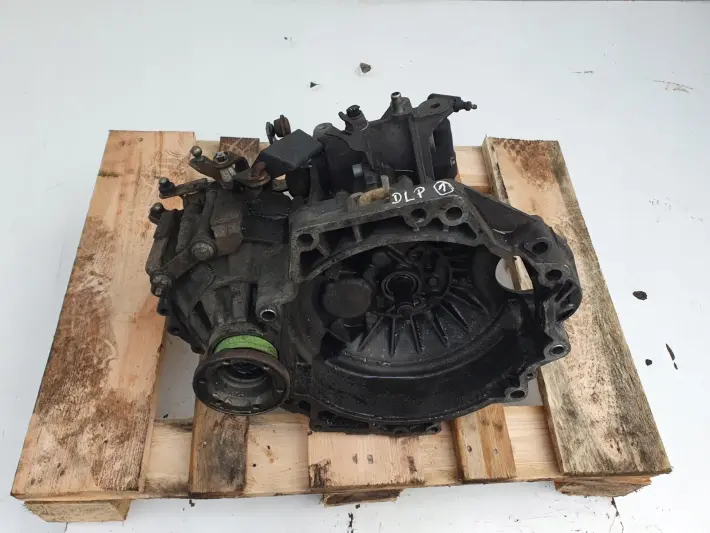 VW Bora 1.6 16V SKRZYNIA BIEGÓW DLP manualna MANUAL