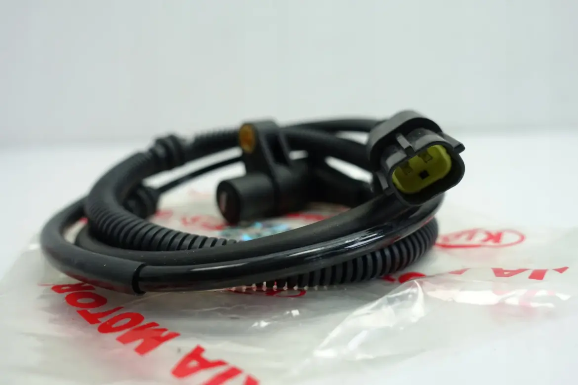 Kia Rio CZUJNIK ABS 95670-FD100 PRAWY PRZÓD