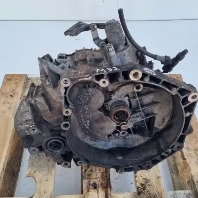 Opel Vectra C 1.9 CDTI SKRZYNIA BIEGÓW M32 manualna MANUAL