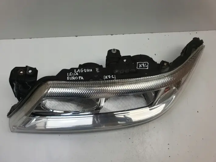 Renault Laguna II 01-05r PRZEDNIA LAMPA LEWA lewy przód 8200002845 89004687