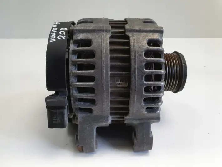 Volvo V50 2.0 D ALTERNATOR bosch 0121615028