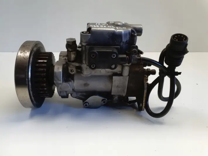 Audi A6 C4 2.5 TDI POMPA WTRYSKOWA paliwa 0460415994