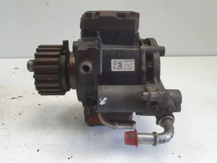 Audi A3 Seat Ibiza IV 1.6 TDI POMPA WTRYSKOWA paliwa 03L130755E