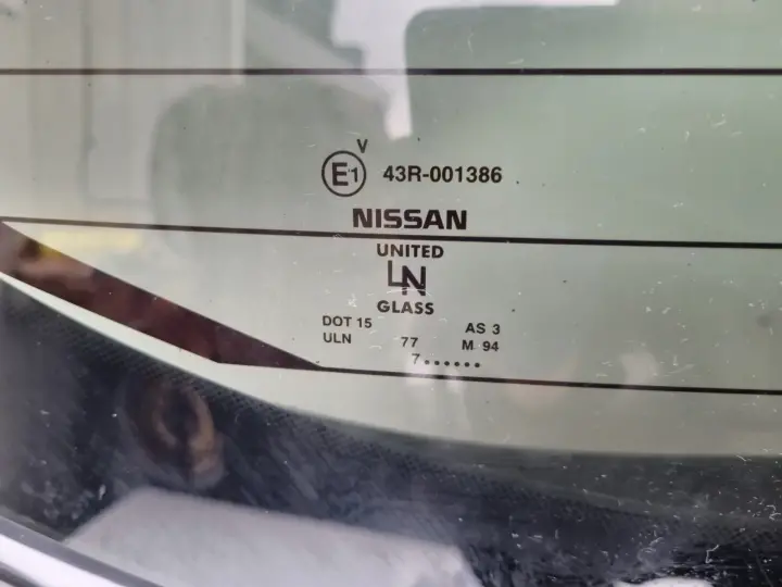 Nissan Pathfinder III R51 TYLNA TYLNIA KLAPA BAGAŻNIKA TYŁ czarna czarny