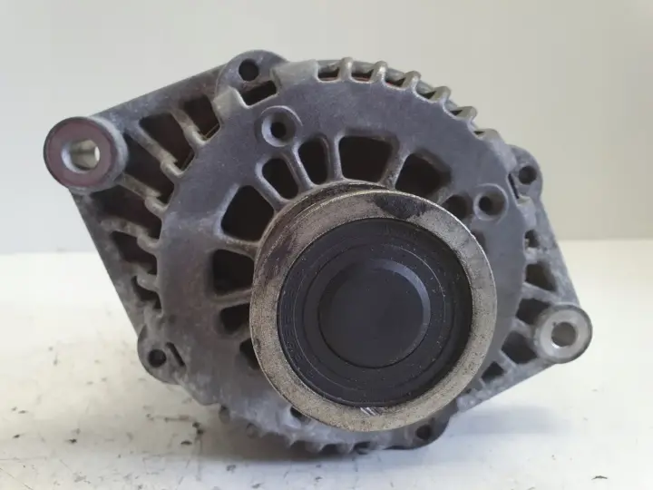 Opel Antara 2.2 CDTI ALTERNATOR oryginał 13580078 140A