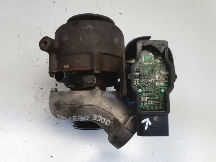 BMW E87 E90 2.0 D TURBOSPRĘŻARKA 7795498