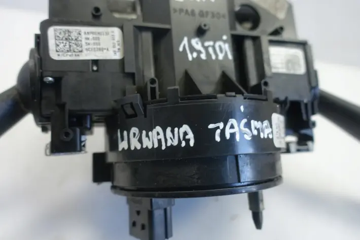 5ec725719e5d206771904a515e43fe6a
