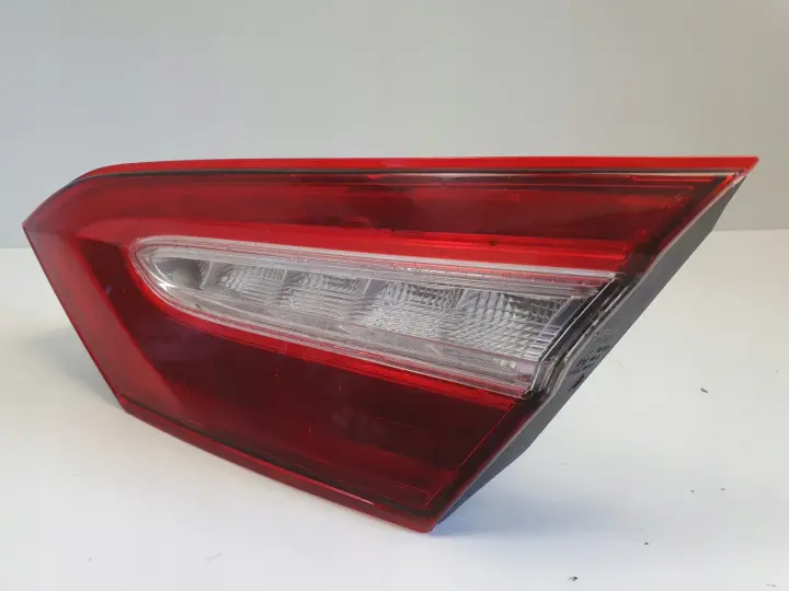 Toyota CAMRY VIII 8 2019r LED TYLNIA TYLNA LAMPA LEWA lewy tył