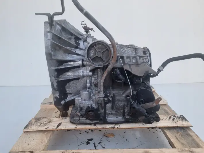 Nissan Qashqai 1.6 16V AUTOMATYCZNA SKRZYNIA BIEGÓW automat 2WD