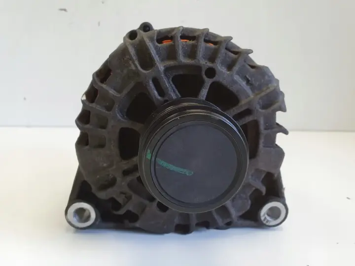 Ford Focus III MK3 1.6 TDCI ALTERNATOR AV6N-10300-GC 30659390 150A