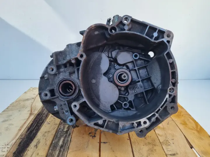 Opel Corsa D 1.3 CDTI SKRZYNIA BIEGÓW manualna MANUAL M32