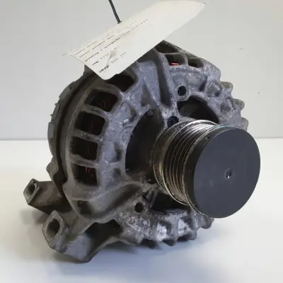 Volvo V70 III XC70 II 2.4 D5 ALTERNATOR 31419556