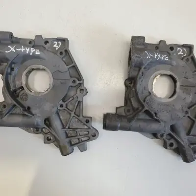 Jaguar X-Type 2.5 V6 POMPA OLEJU 10600071AB